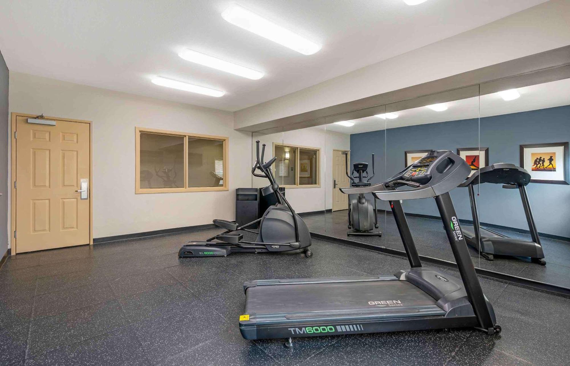 Extended Stay America Suites - Indianapolis - Airport - W Southern Ave Eksteriør billede