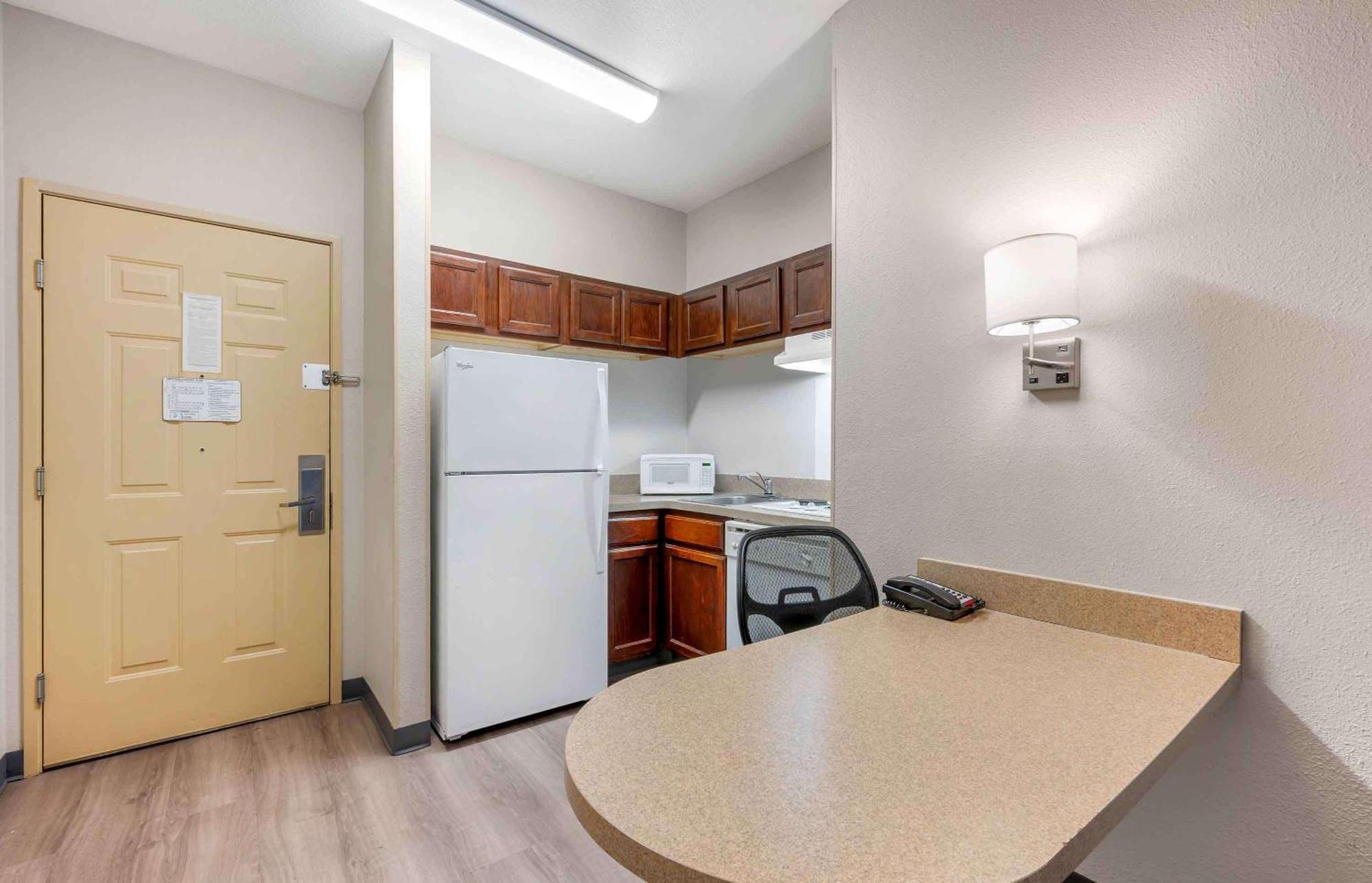 Extended Stay America Suites - Indianapolis - Airport - W Southern Ave Eksteriør billede