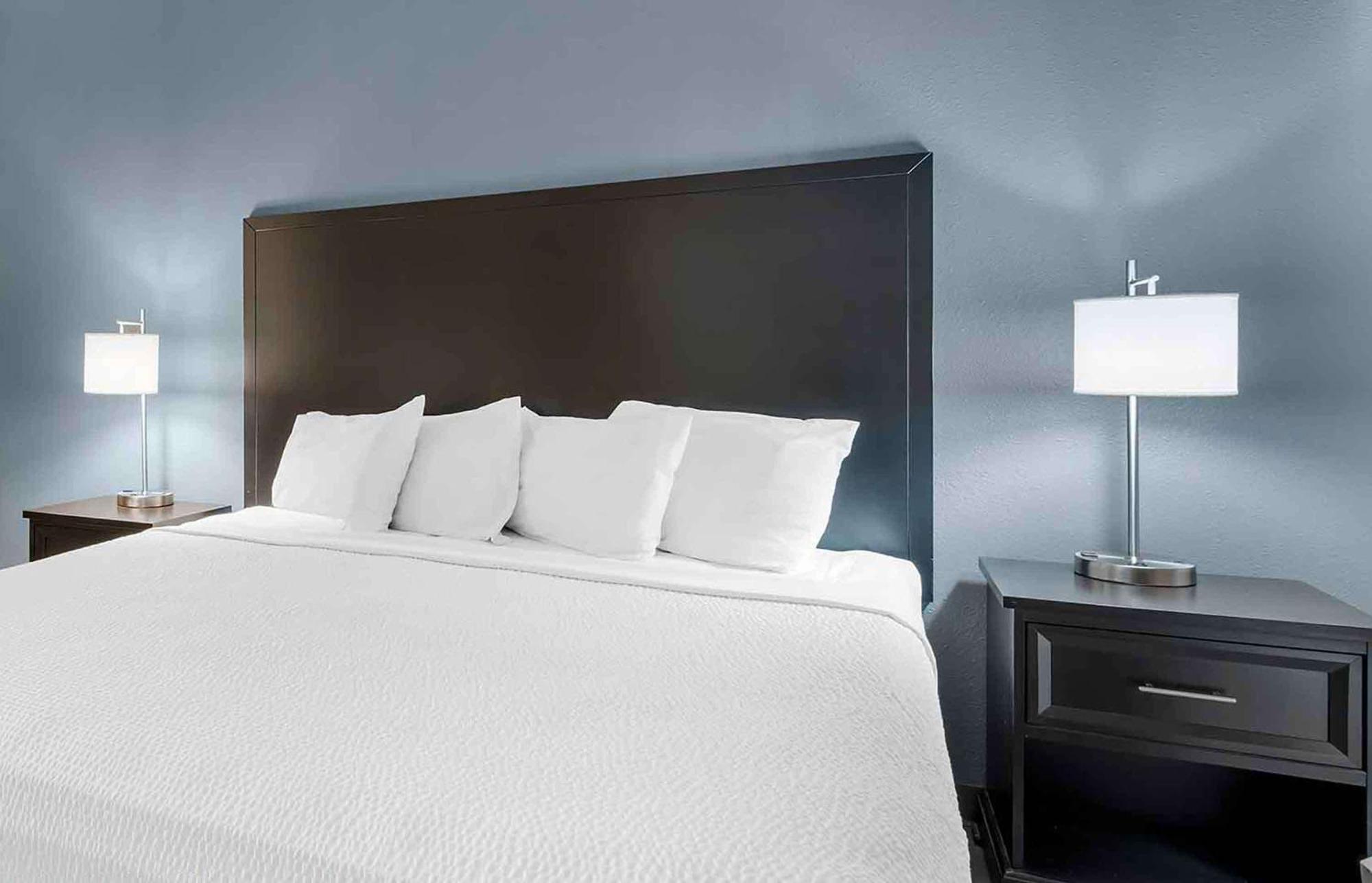Extended Stay America Suites - Indianapolis - Airport - W Southern Ave Eksteriør billede