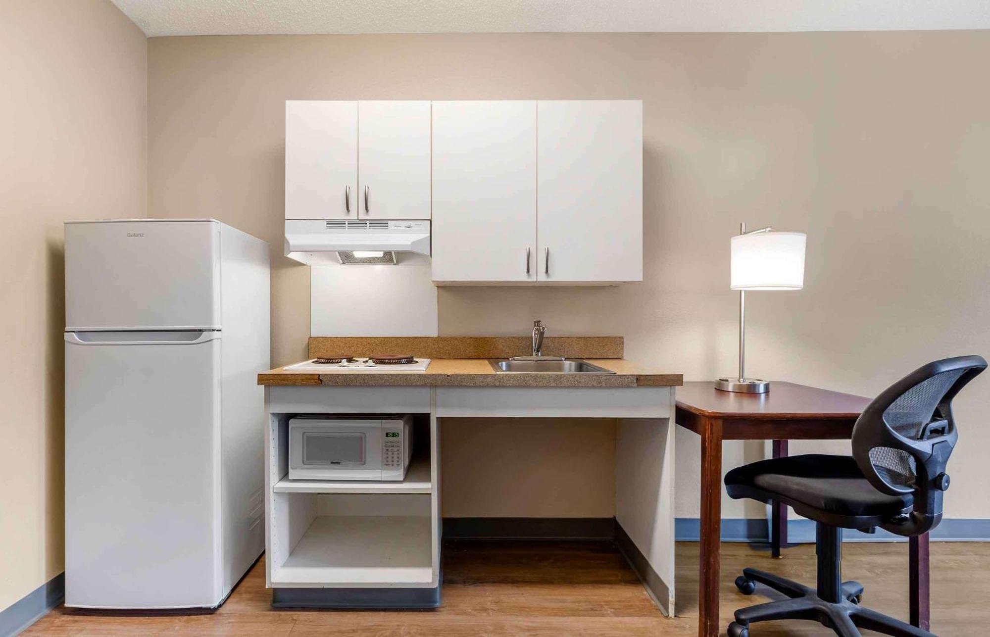 Extended Stay America Suites - Indianapolis - Airport - W Southern Ave Eksteriør billede