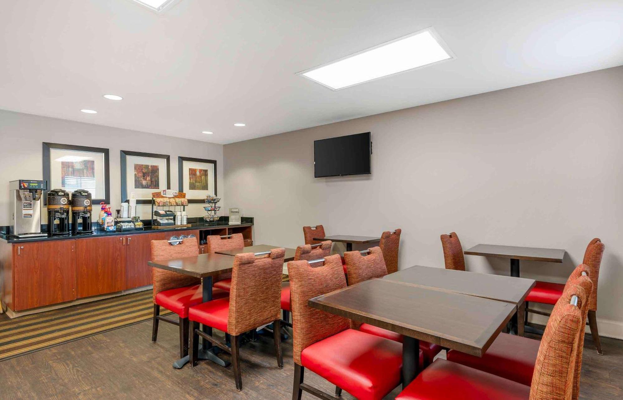 Extended Stay America Suites - Indianapolis - Airport - W Southern Ave Eksteriør billede